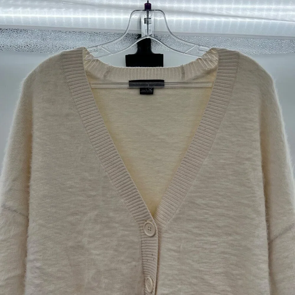 Sanctuary Women's V-Neck Fuzzy Cardigan Cream Size Large Pockets